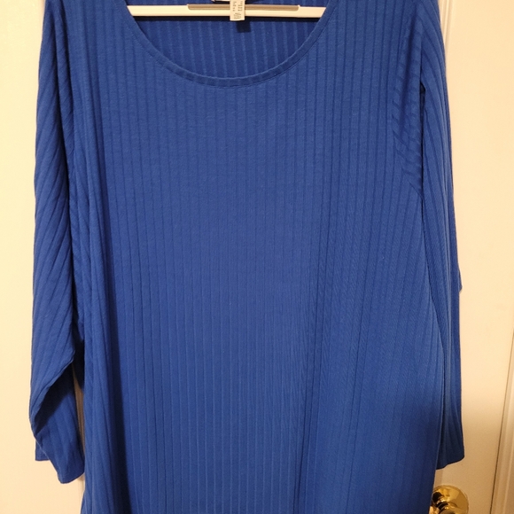 (4X) Long Sleeved Sweater - Picture 3 of 6